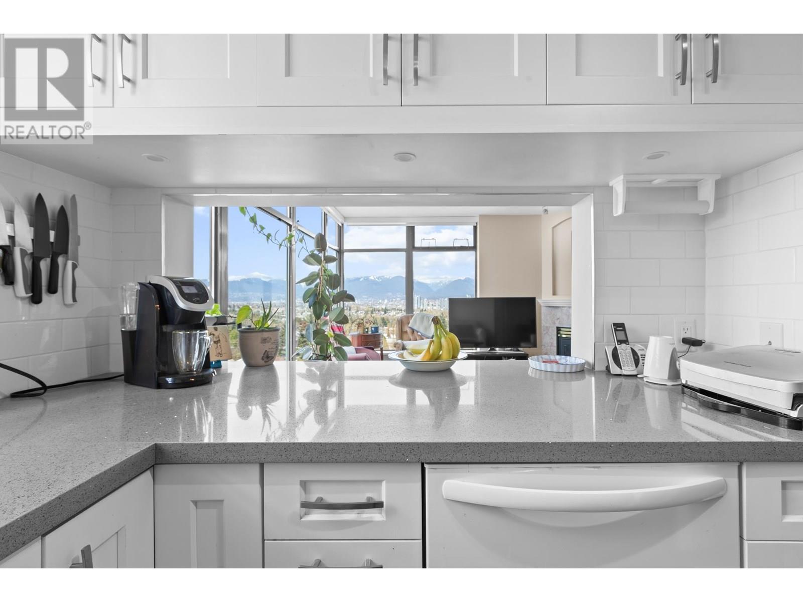 1606 4505 Hazel Street Property Photo 13