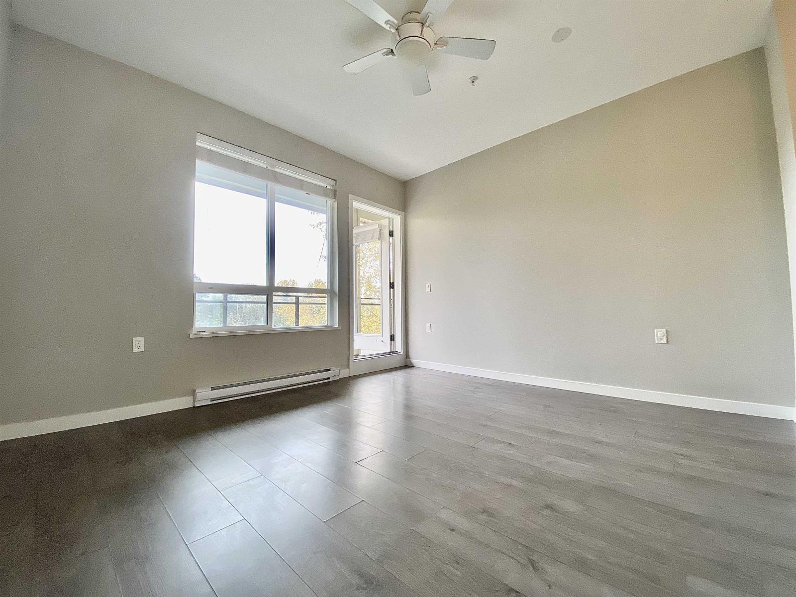 20211 66 #f308 Property Photo 7