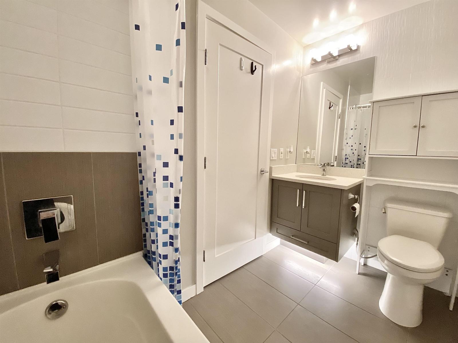 20211 66 #f308 Property Photo 12