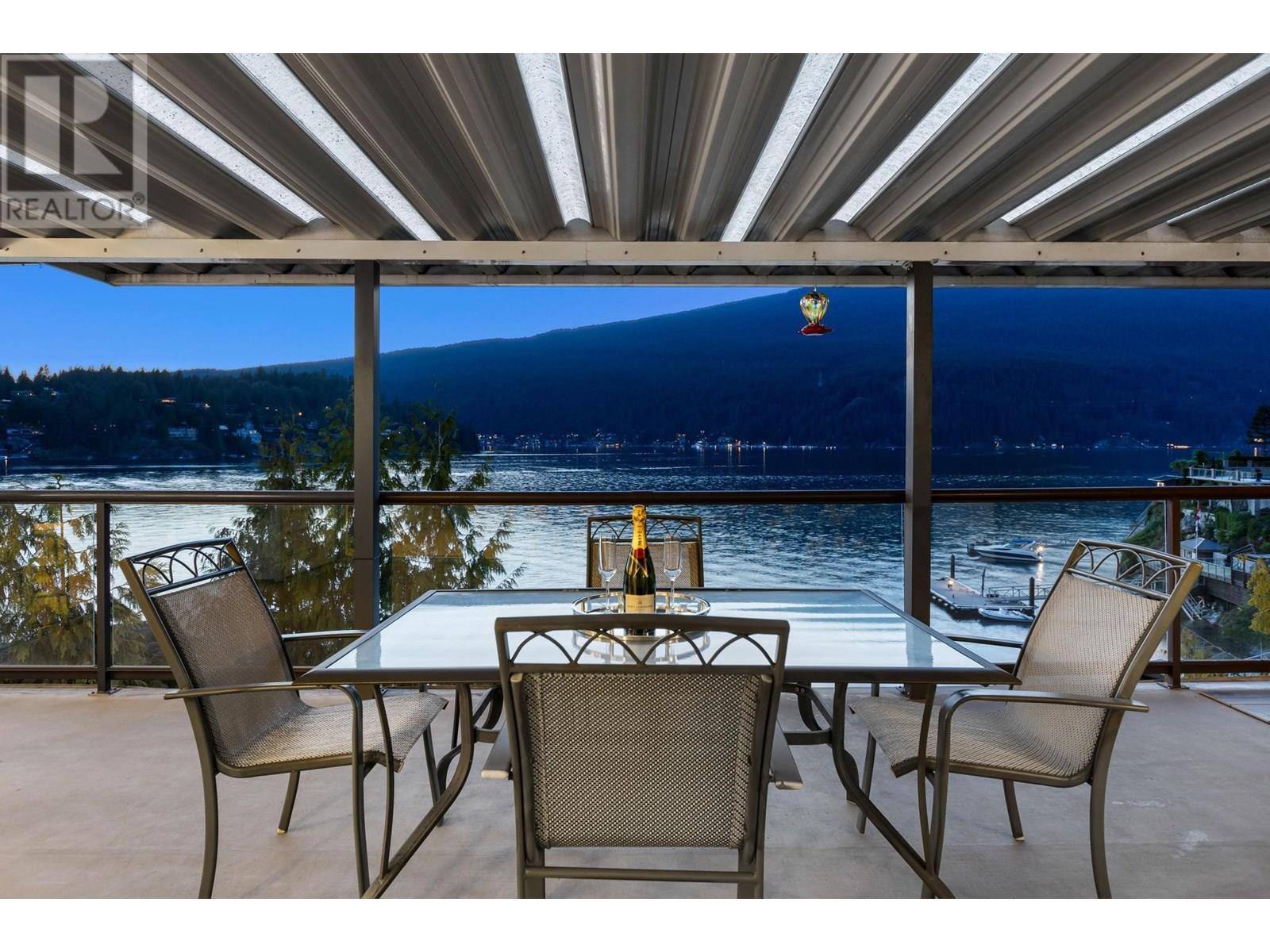 4995 Robson Road Property Photo 12