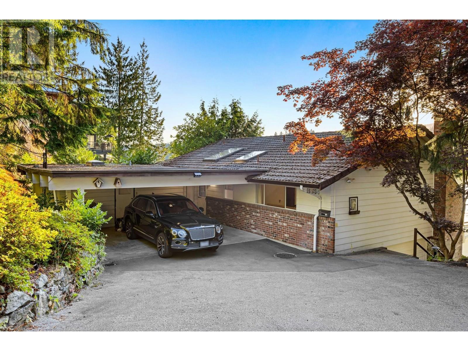4995 Robson Road Property Photo 14