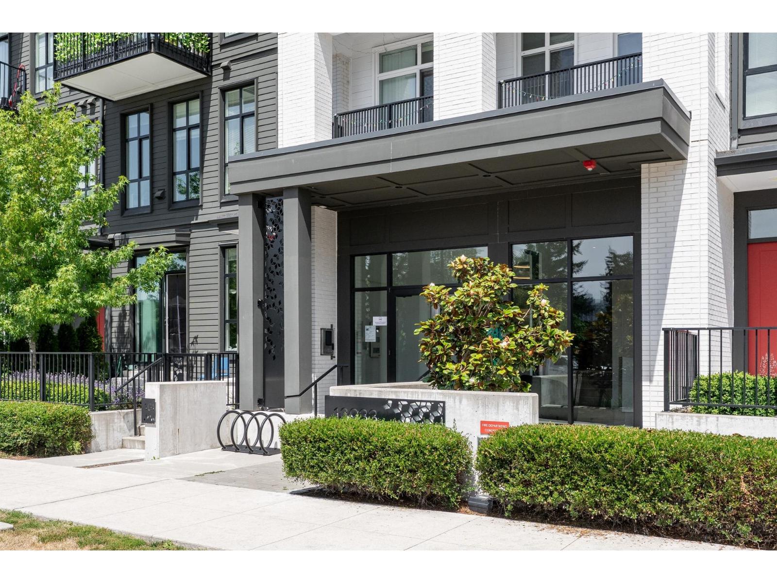 13933 105 #106 Property Photo 2