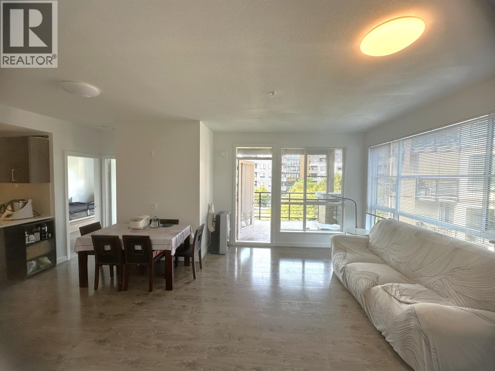 513 5983 Gray Avenue Property Photo 17