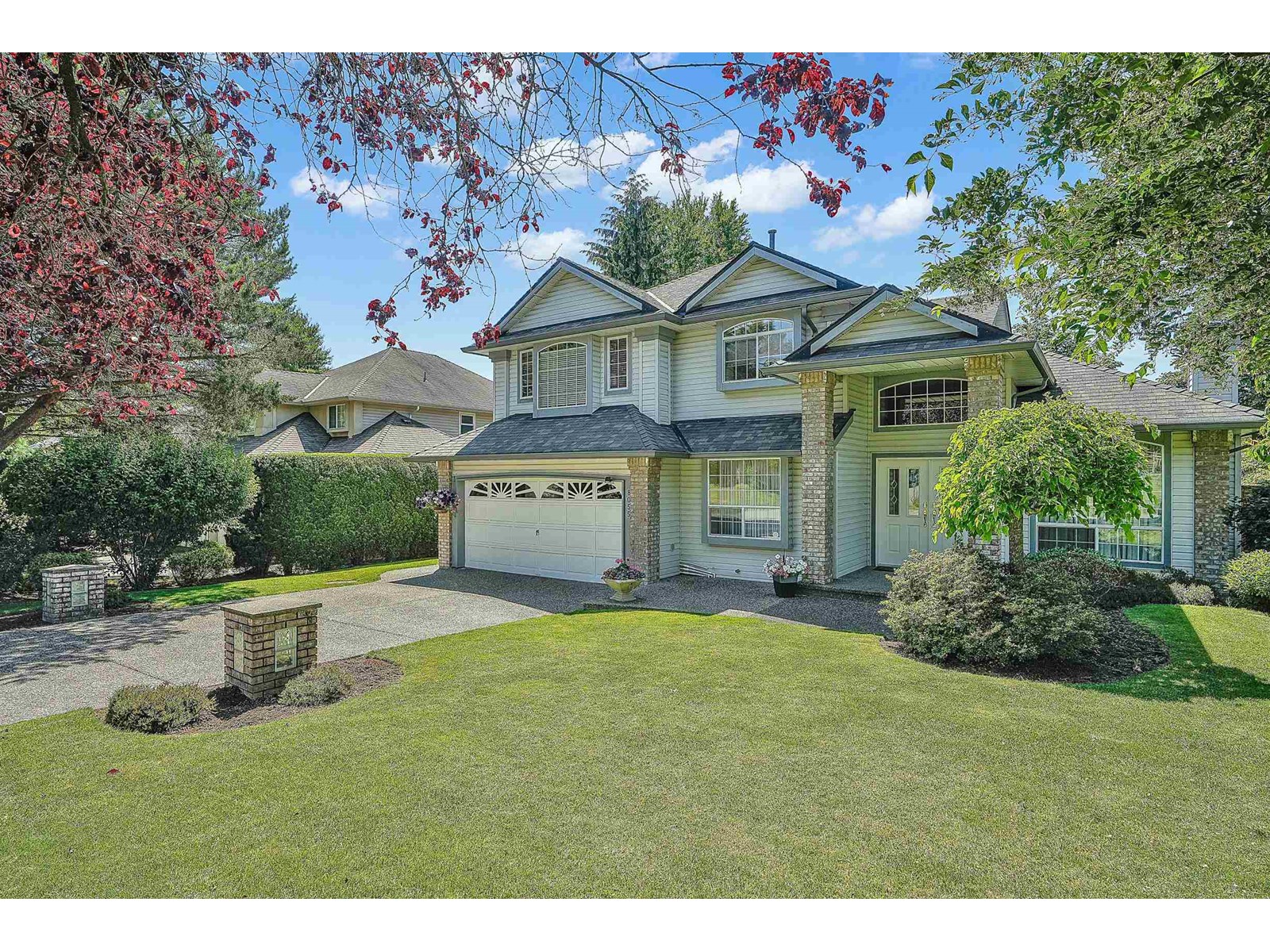 8055 153A STREET Property Photo 1