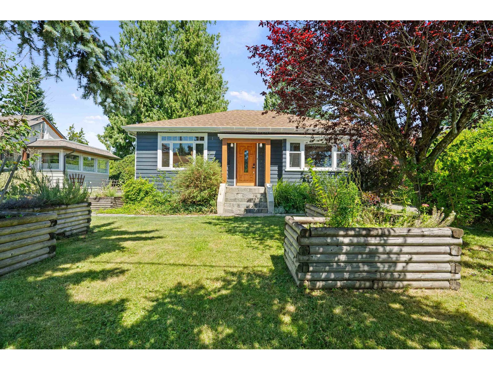 32921 4 AVENUE Property Photo 1