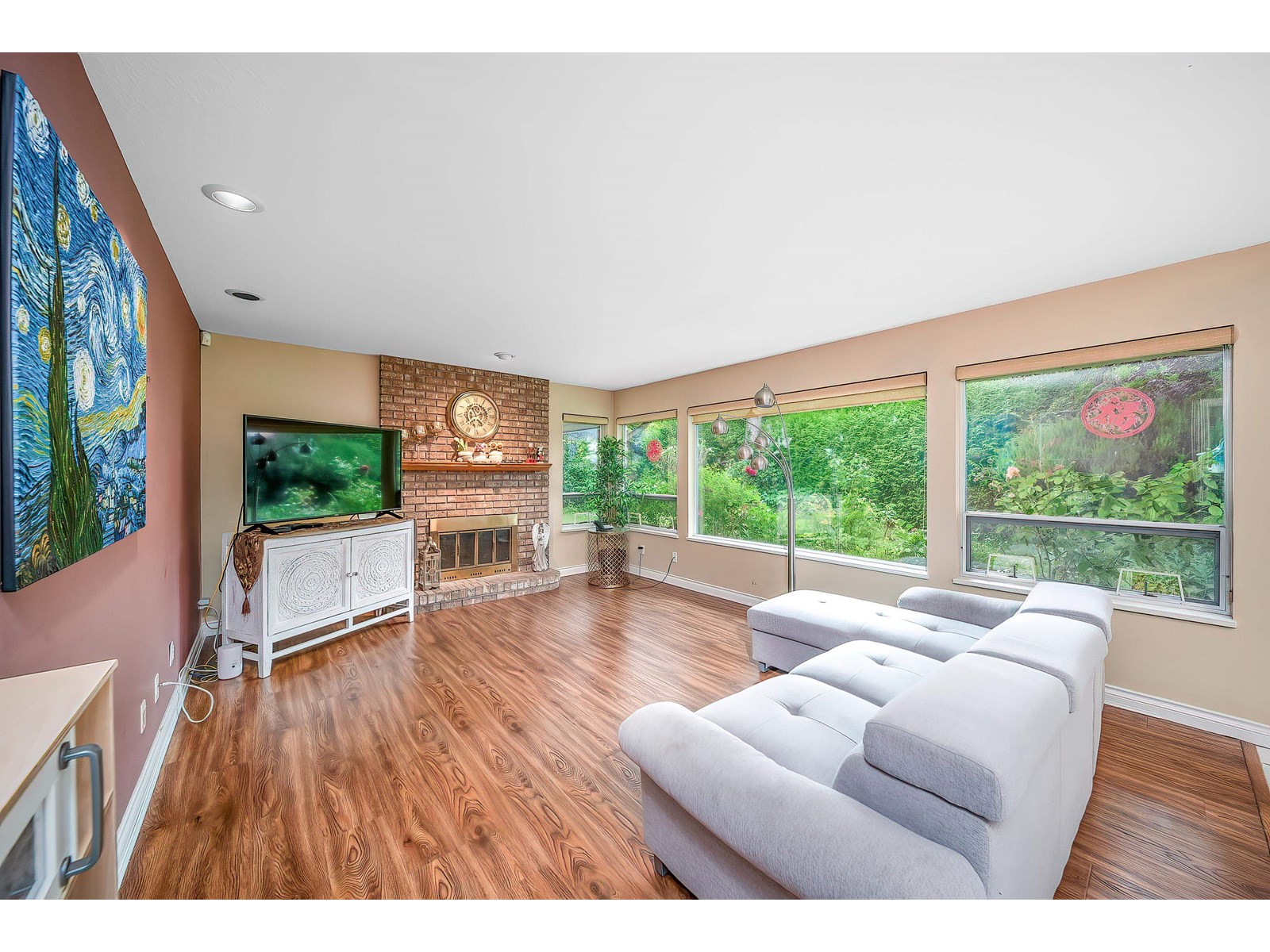 15007 75 Avenue Property Photo 13