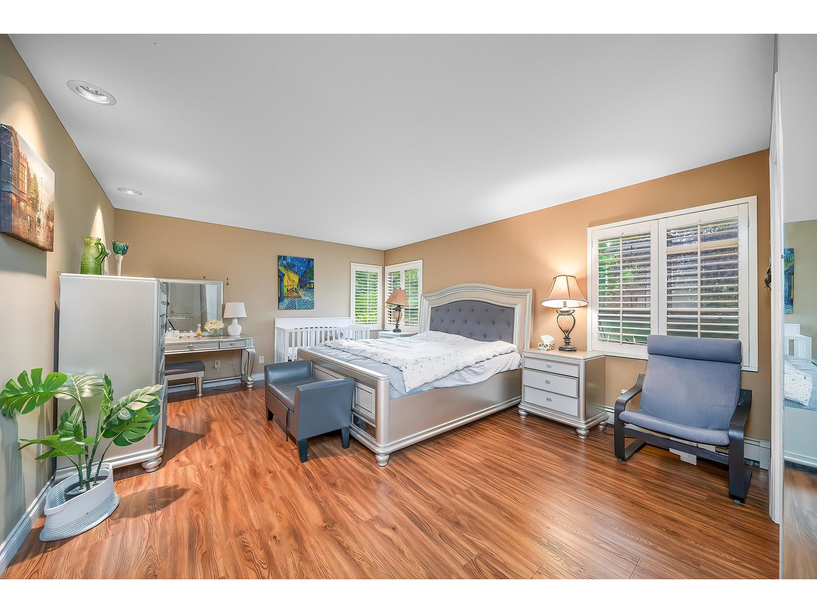 15007 75 Avenue Property Photo 22