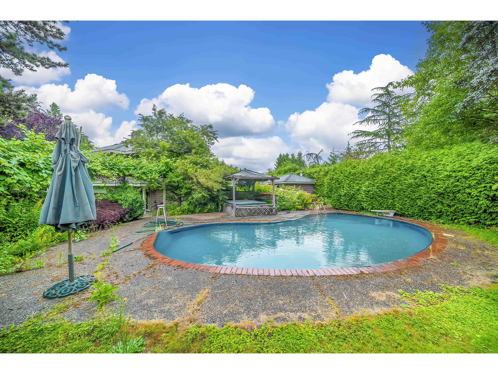 15007 75 Avenue Property Photo 28