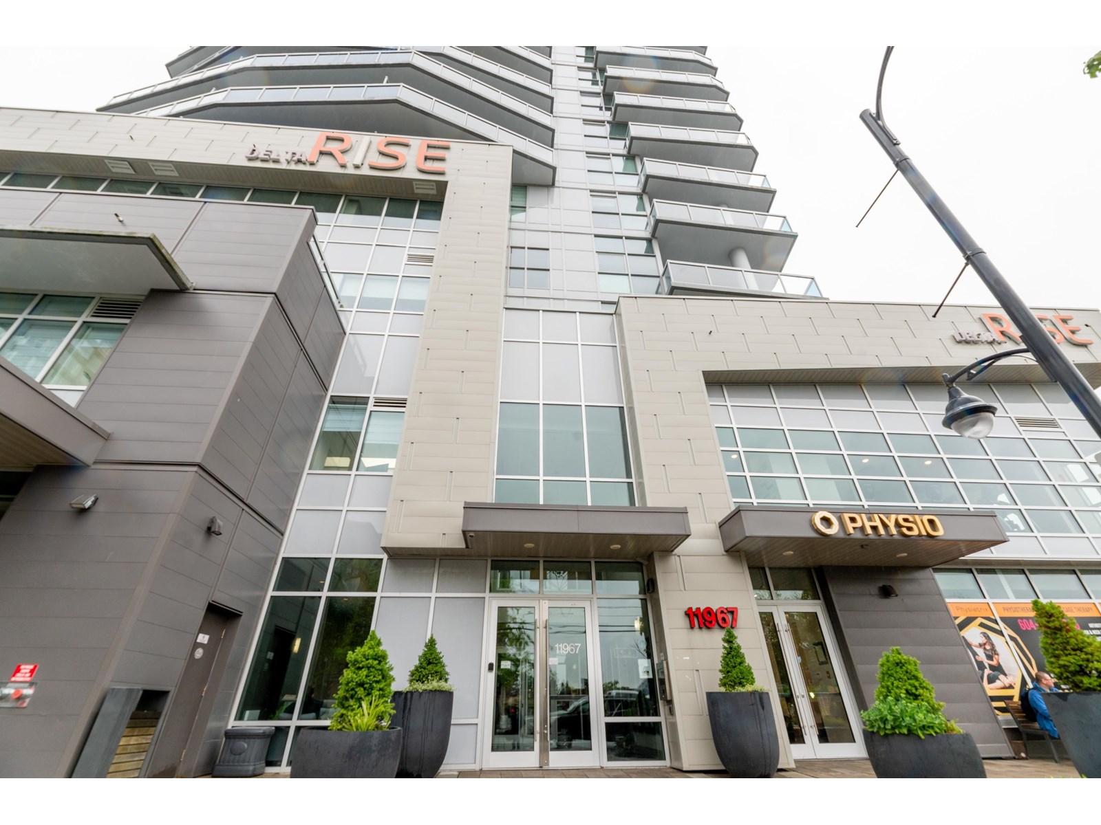 1409 11967 80 AVENUE Property Photo 1