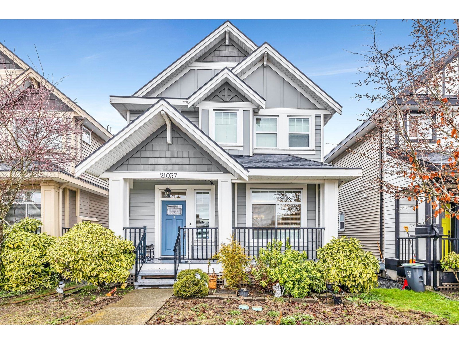 77 #21037 Property Photo 1