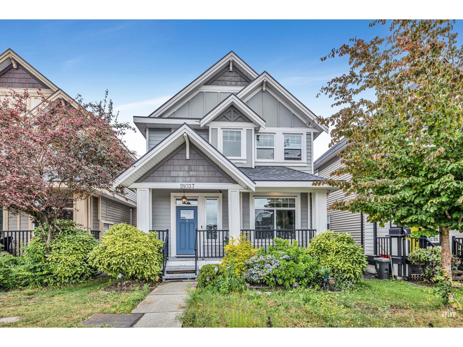 77 #21037 Property Photo 4