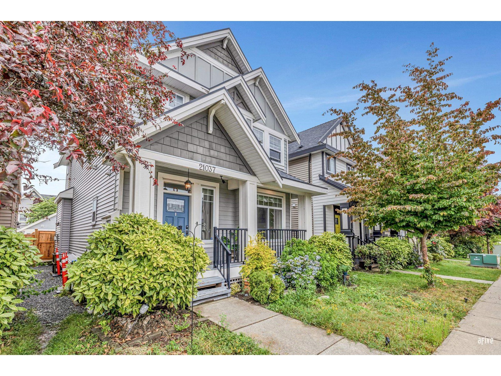 77 #21037 Property Photo 5