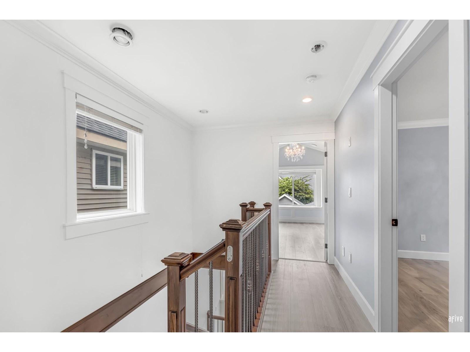 77 #21037 Property Photo 15