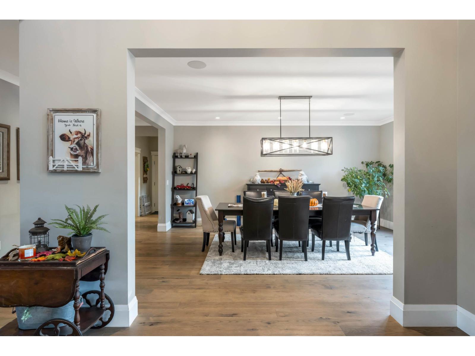 22801 8 Avenue Property Photo 13