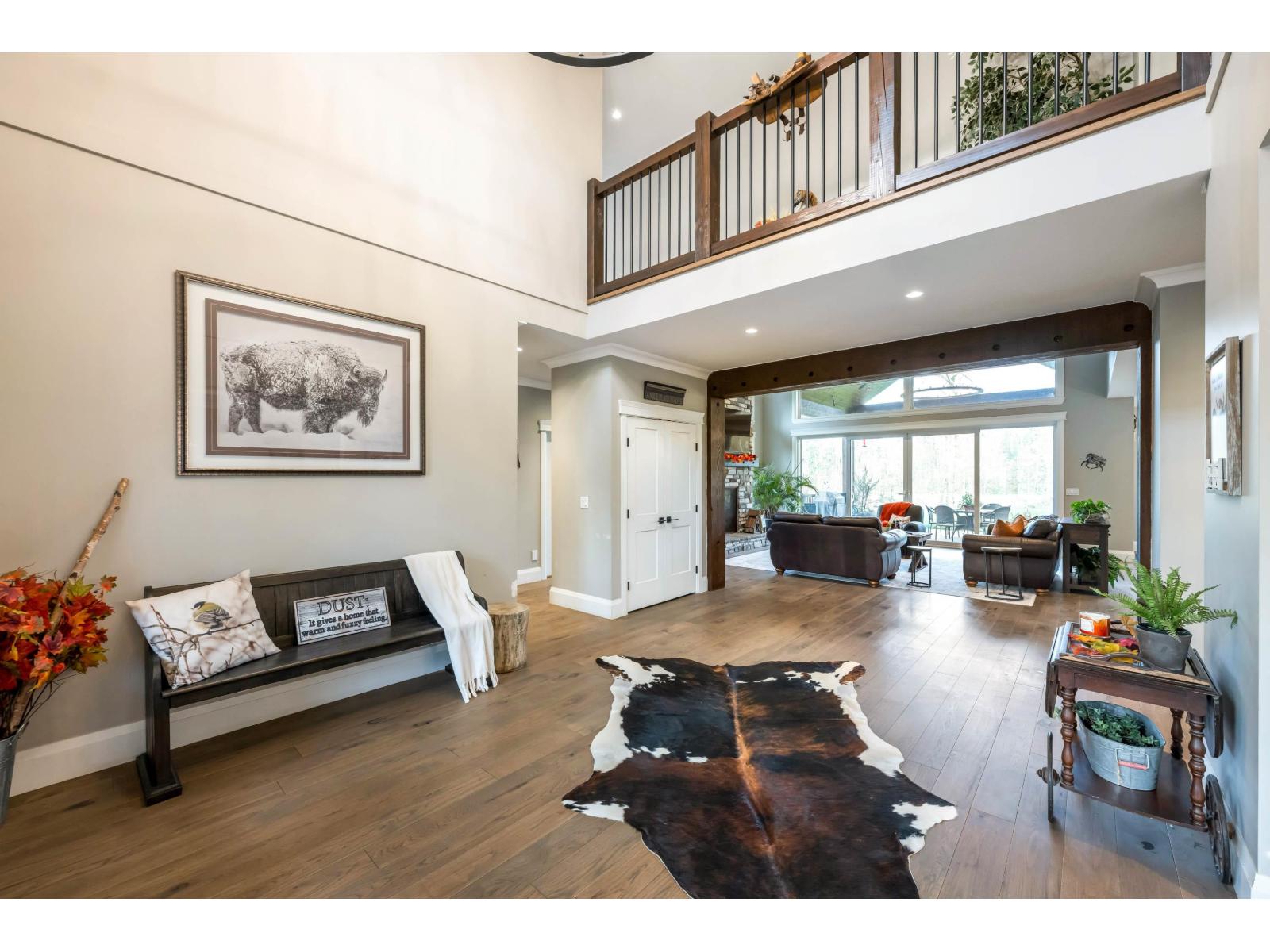 22801 8 Avenue Property Photo 16