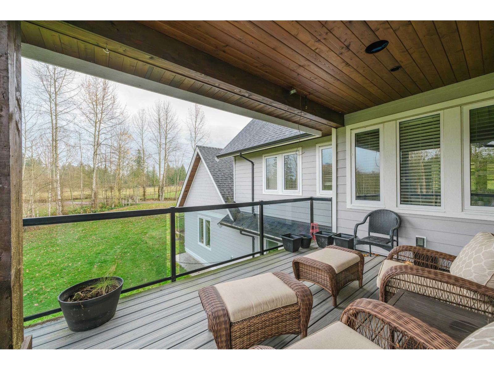 22801 8 Avenue Property Photo 27