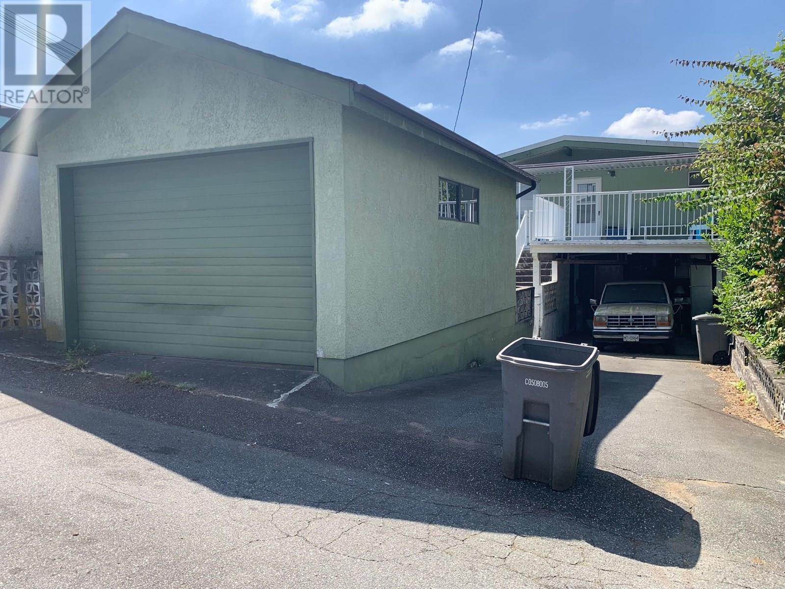 2280 Penticton Street Property Photo 4