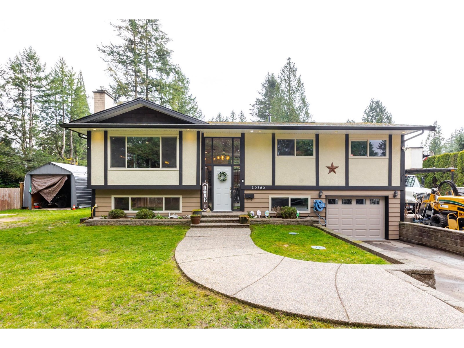 20390 42 AVENUE Property Photo 1