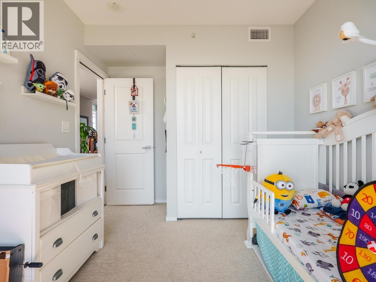 2708 6700 Dunblane Avenue Property Photo 11