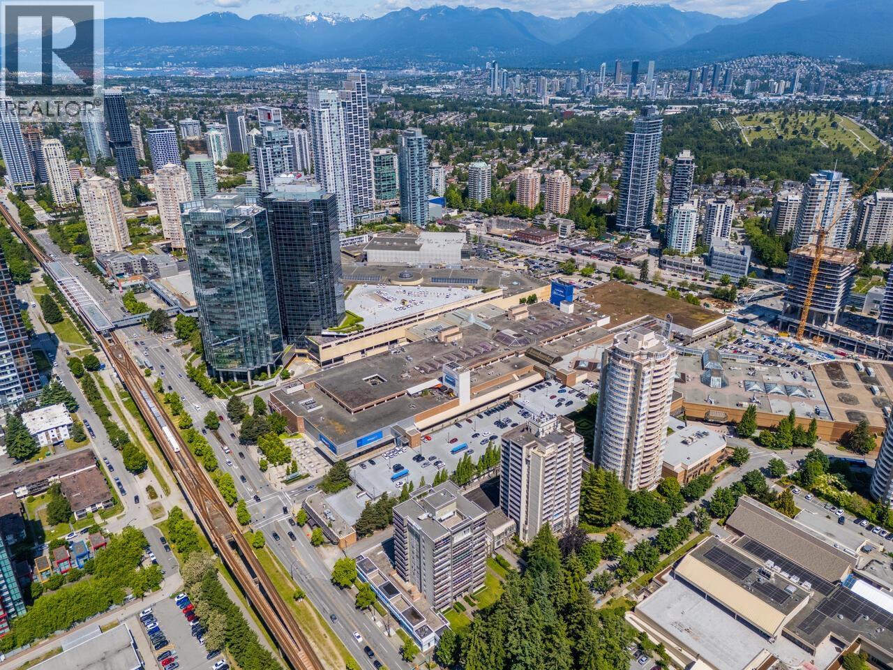 2708 6700 Dunblane Avenue Property Photo 30