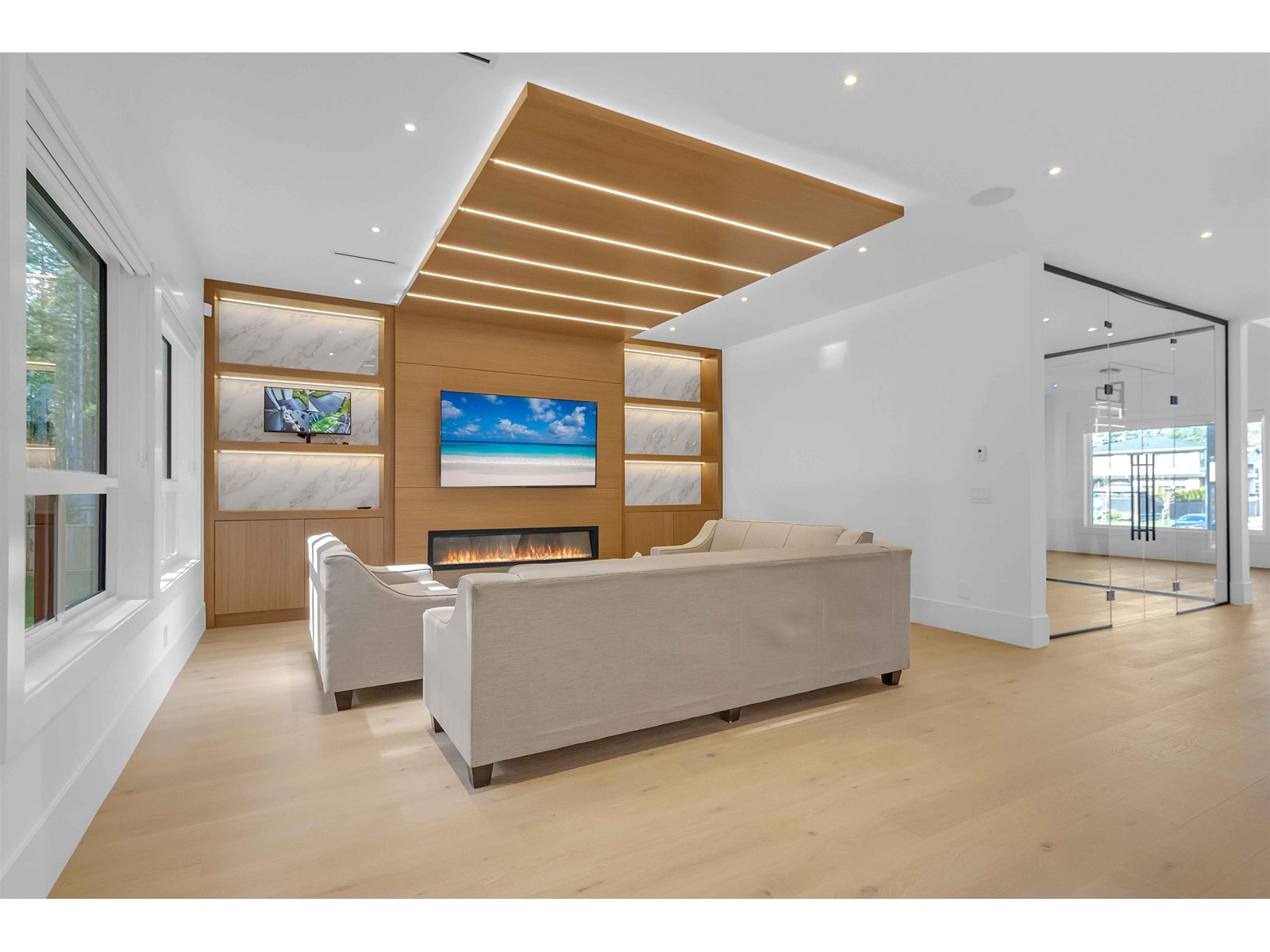 19704 31a Property Photo 1