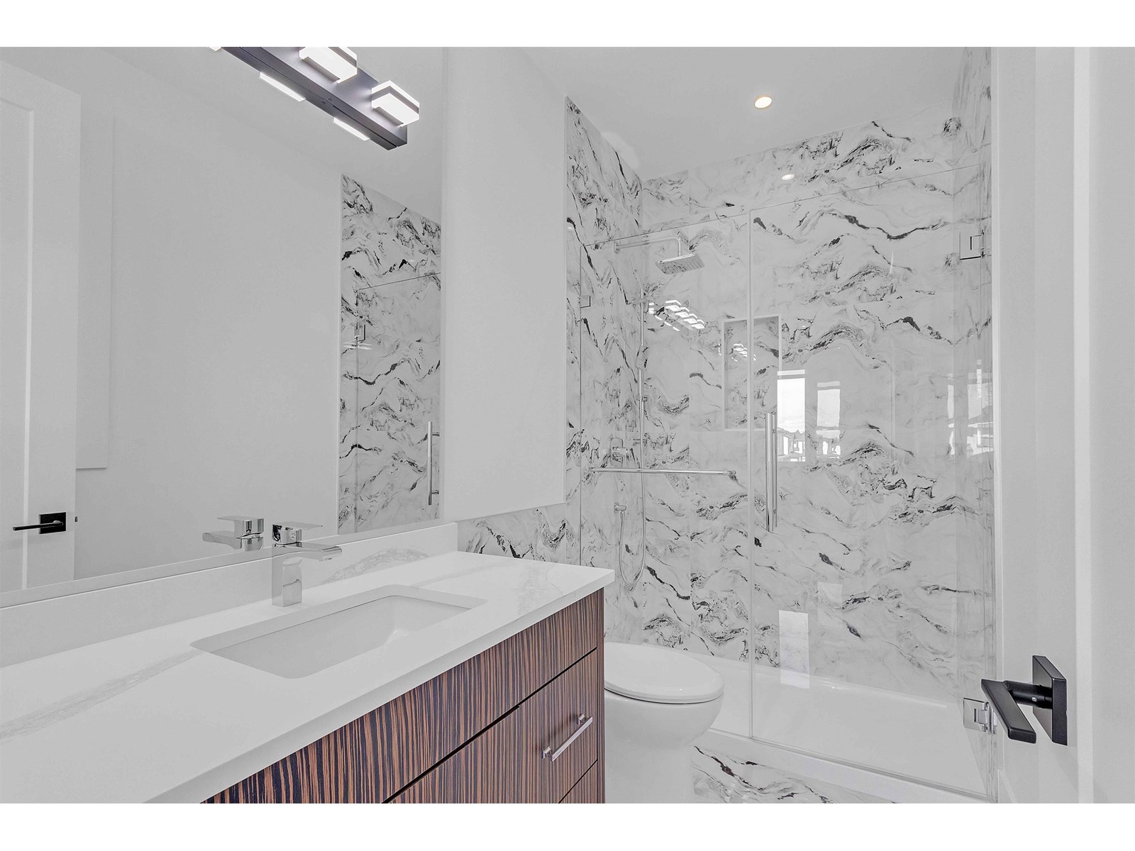 19704 31a Property Photo 18