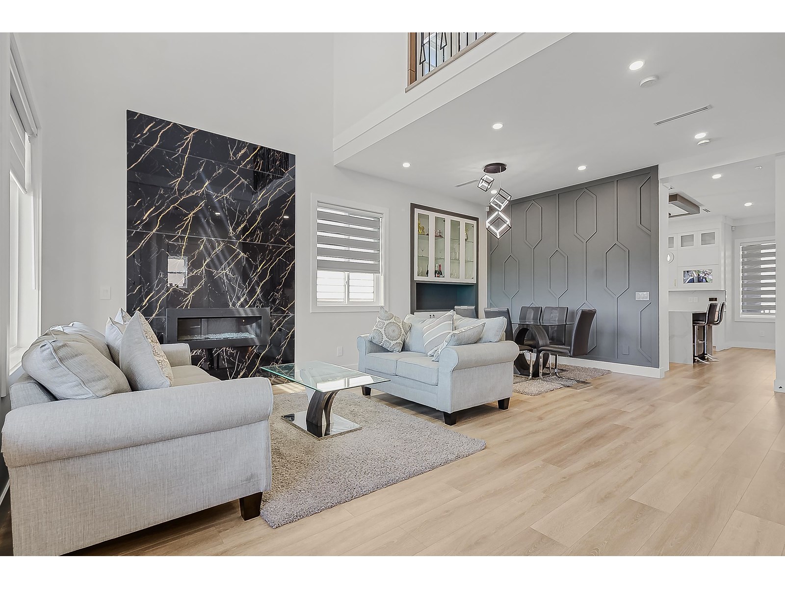 16707 15A AVENUE Property Photo 1