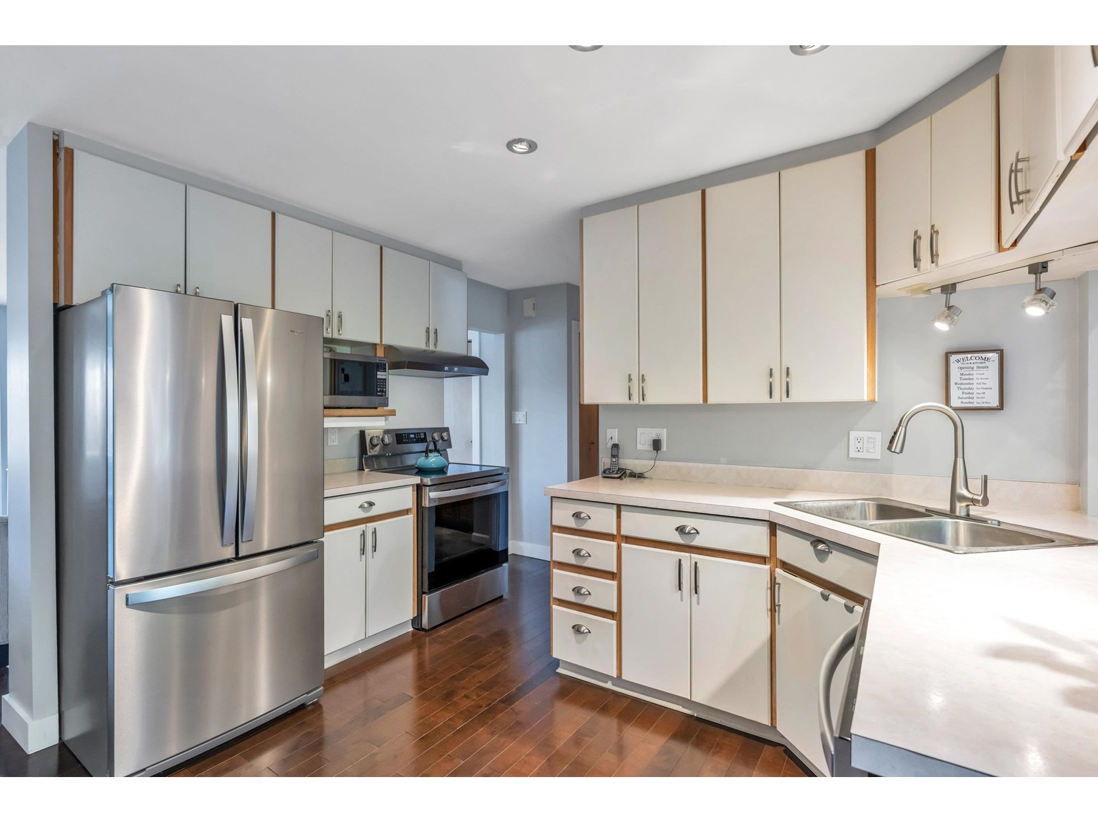 15627 Buena Vista Property Photo 9