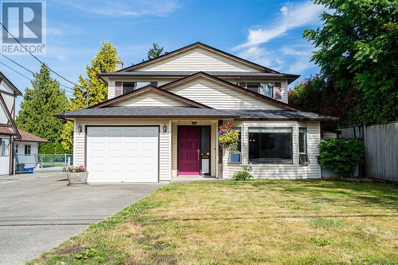 4838 57 Street Property Photo 1