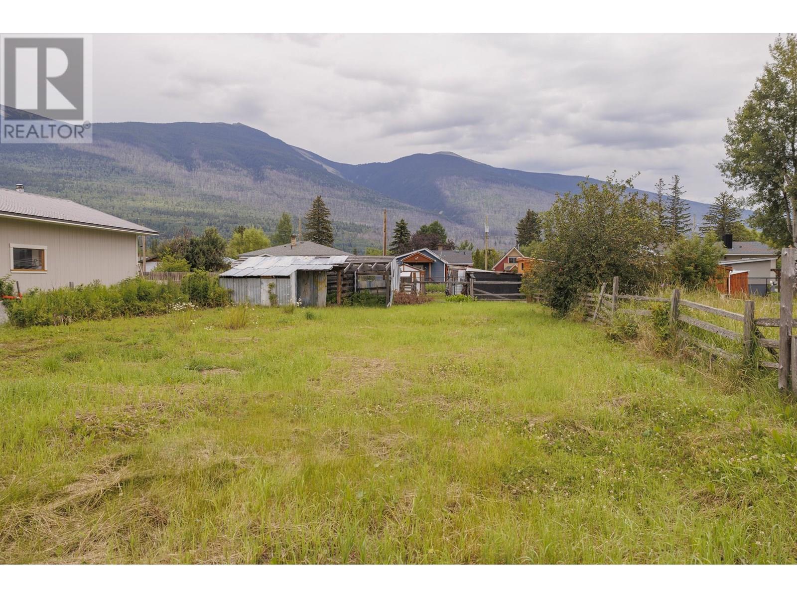 874 3rd Avenue Property Photo 1