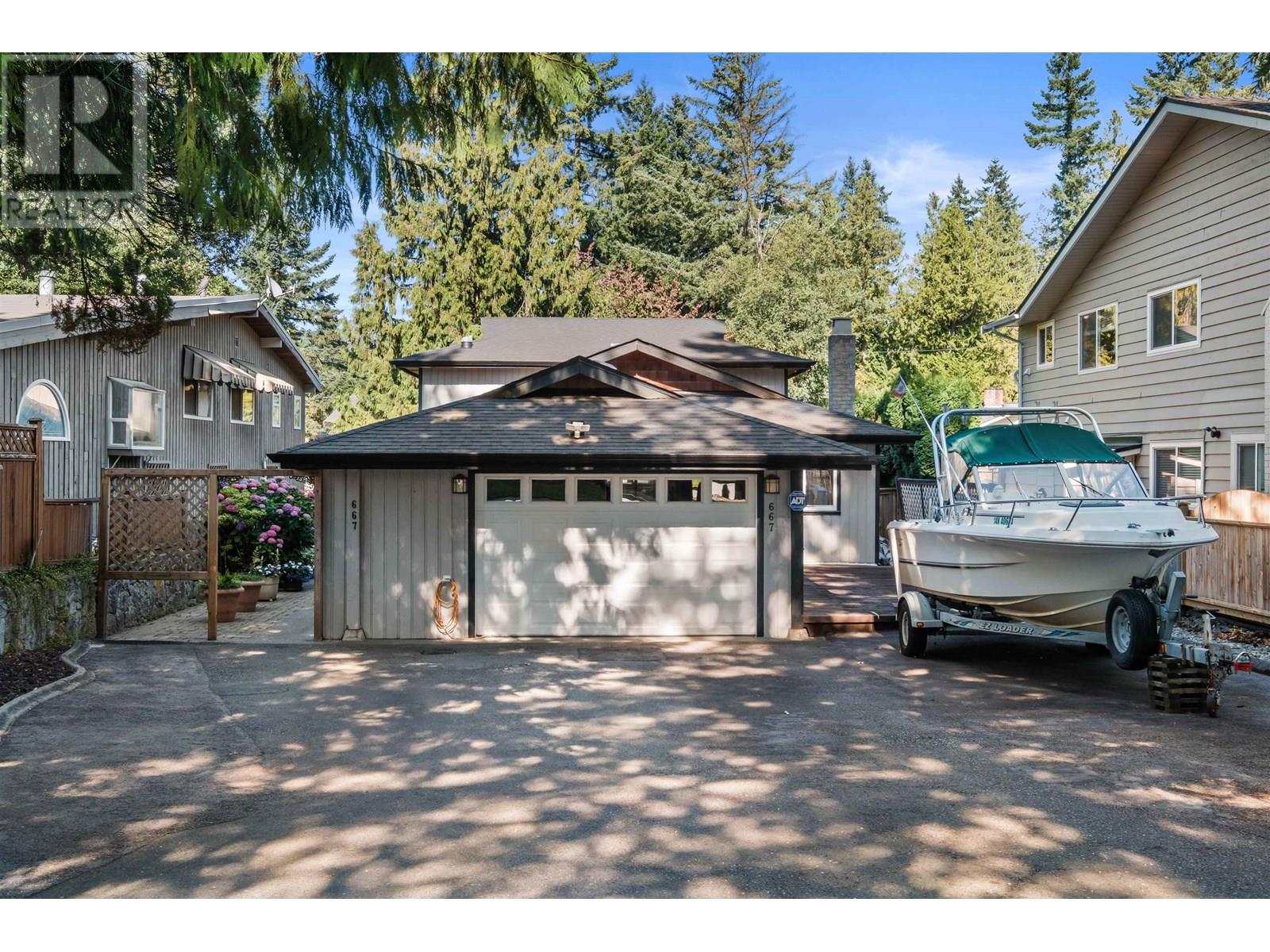 667 Lakeshore Drive Property Photo 1