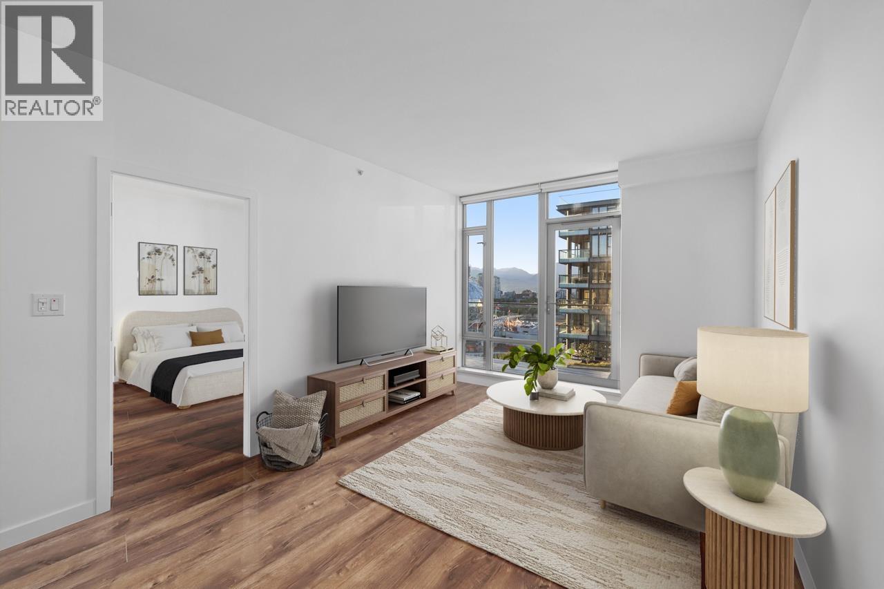 1411 1661 QUEBEC STREET Property Photo 1