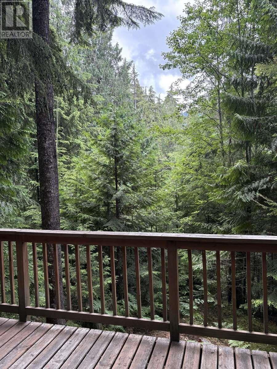 6164 Garibaldi Park Road Property Photo 12