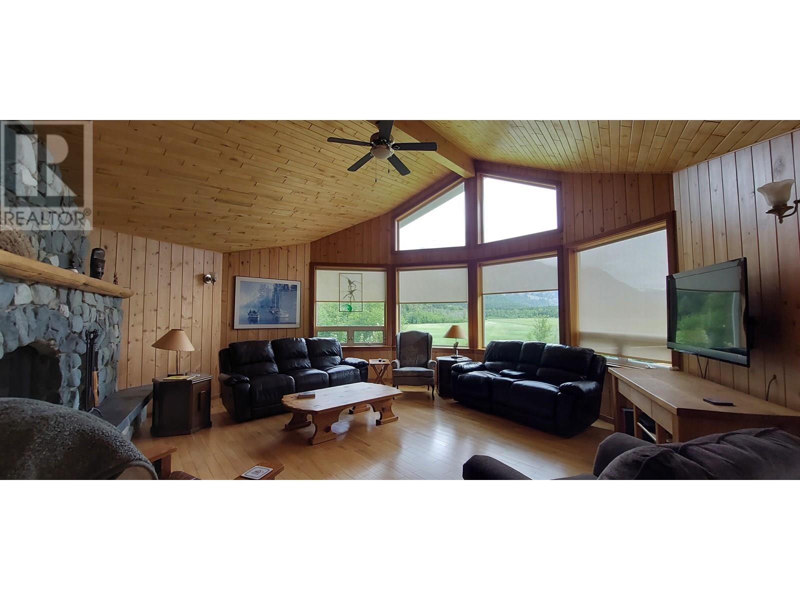 4770 Mackenzie Highway Property Photo 8