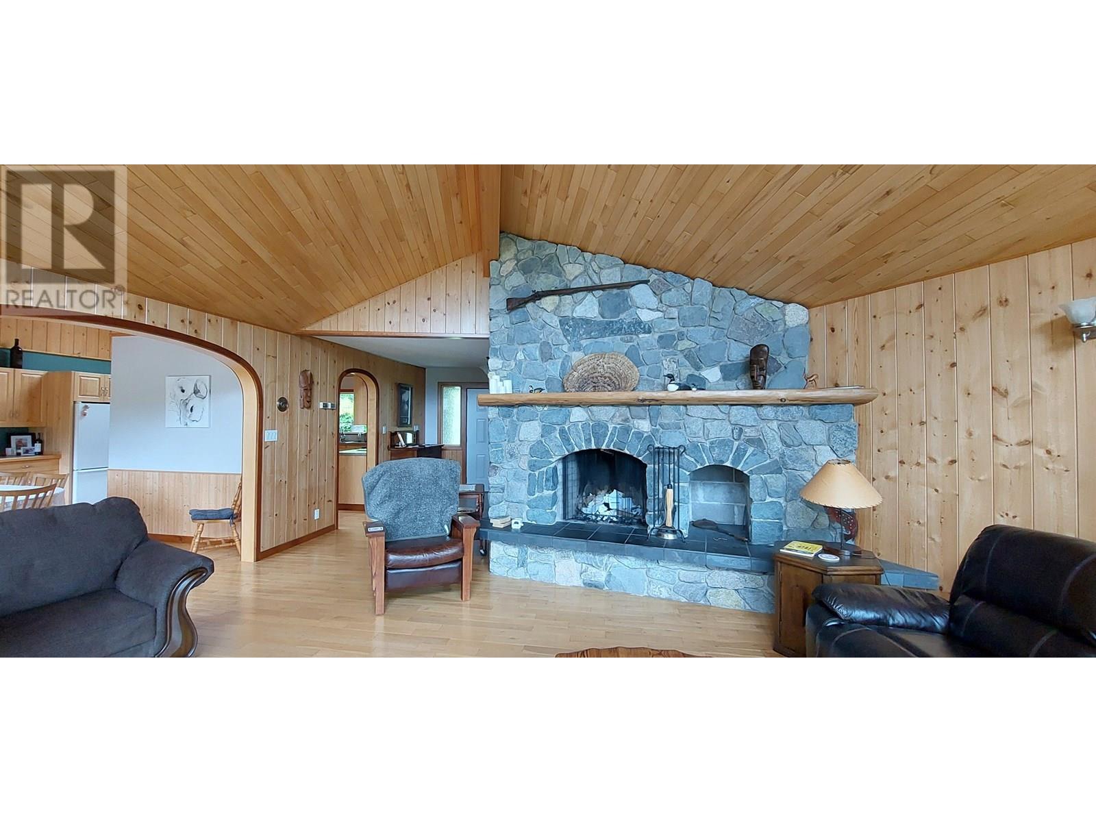 4770 Mackenzie Highway Property Photo 9