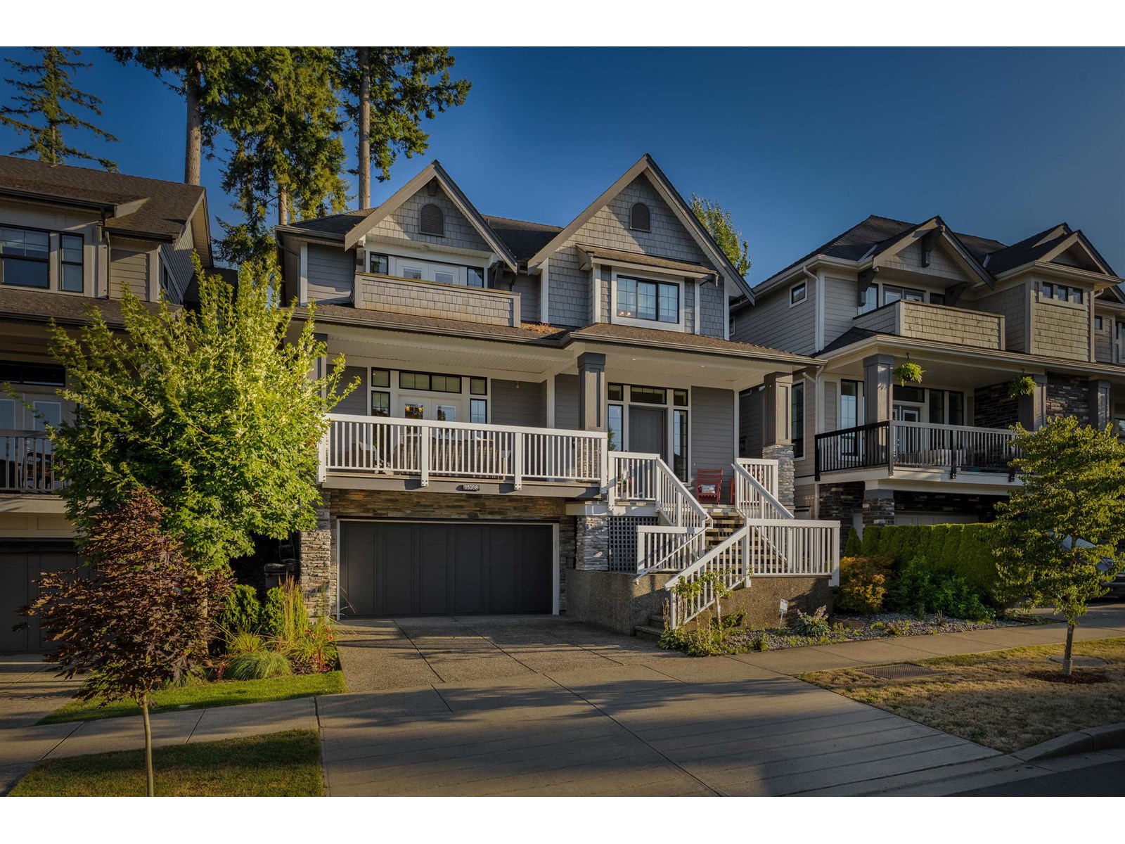 15708 Mountain View Drive Property Photo 3