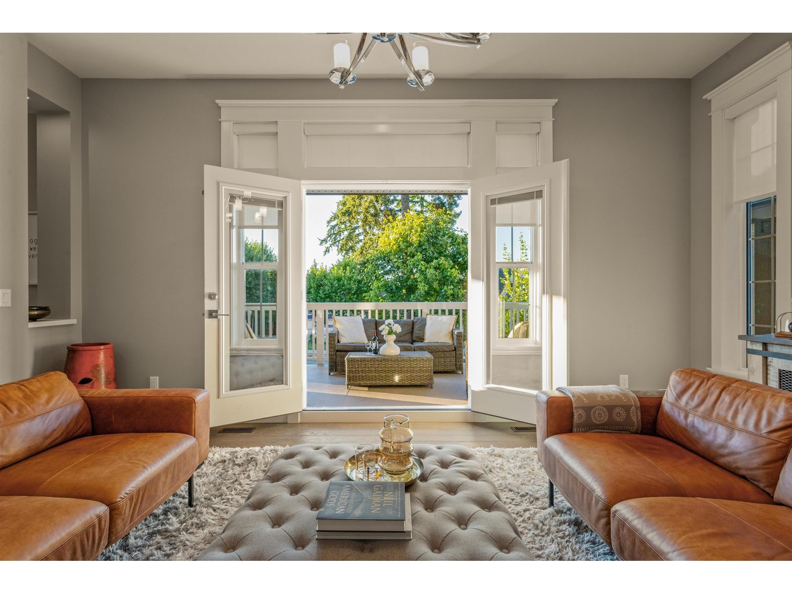 15708 Mountain View Drive Property Photo 9