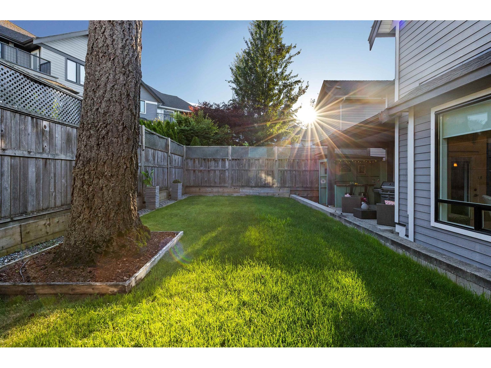 15708 Mountain View Drive Property Photo 33