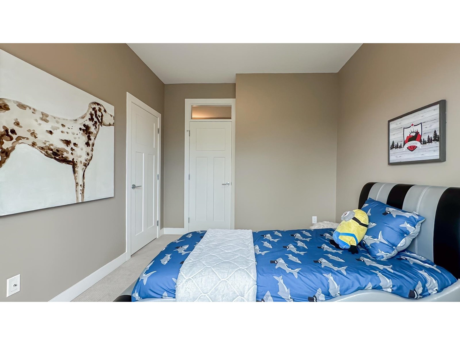 25 15977 26 Avenue Property Photo 24