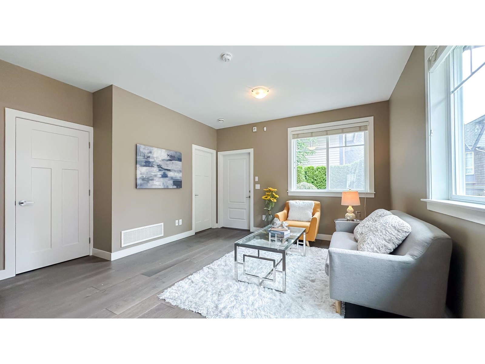 25 15977 26 Avenue Property Photo 28