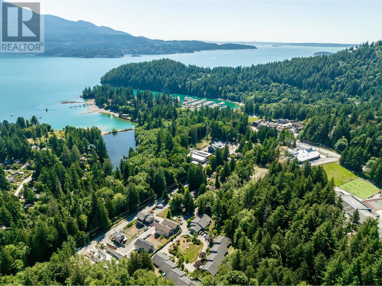 1104-08 Foxglove Lane Property Photo 14