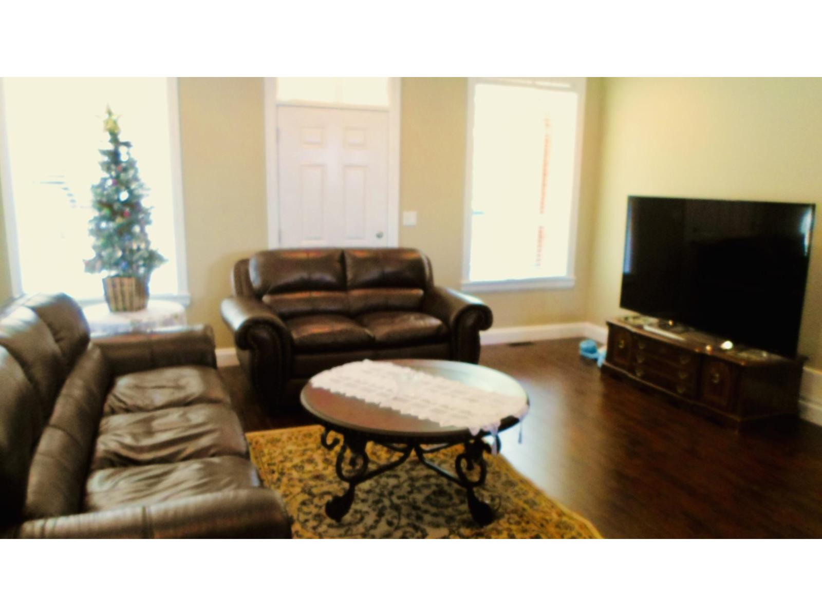 47264 Vista Place Property Photo 15