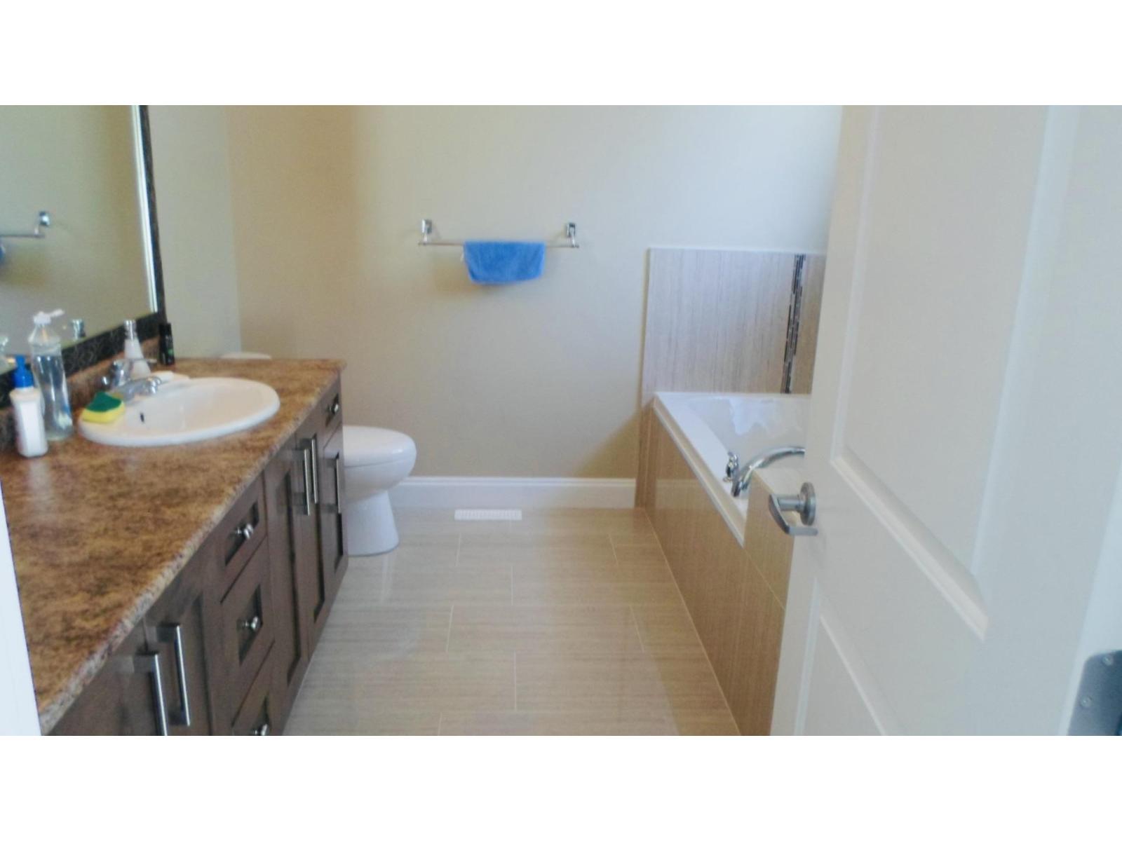 47264 Vista Place Property Photo 21