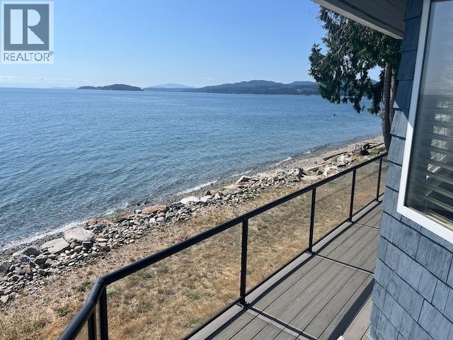 4857 Sunshine Coast Highway Property Photo 3