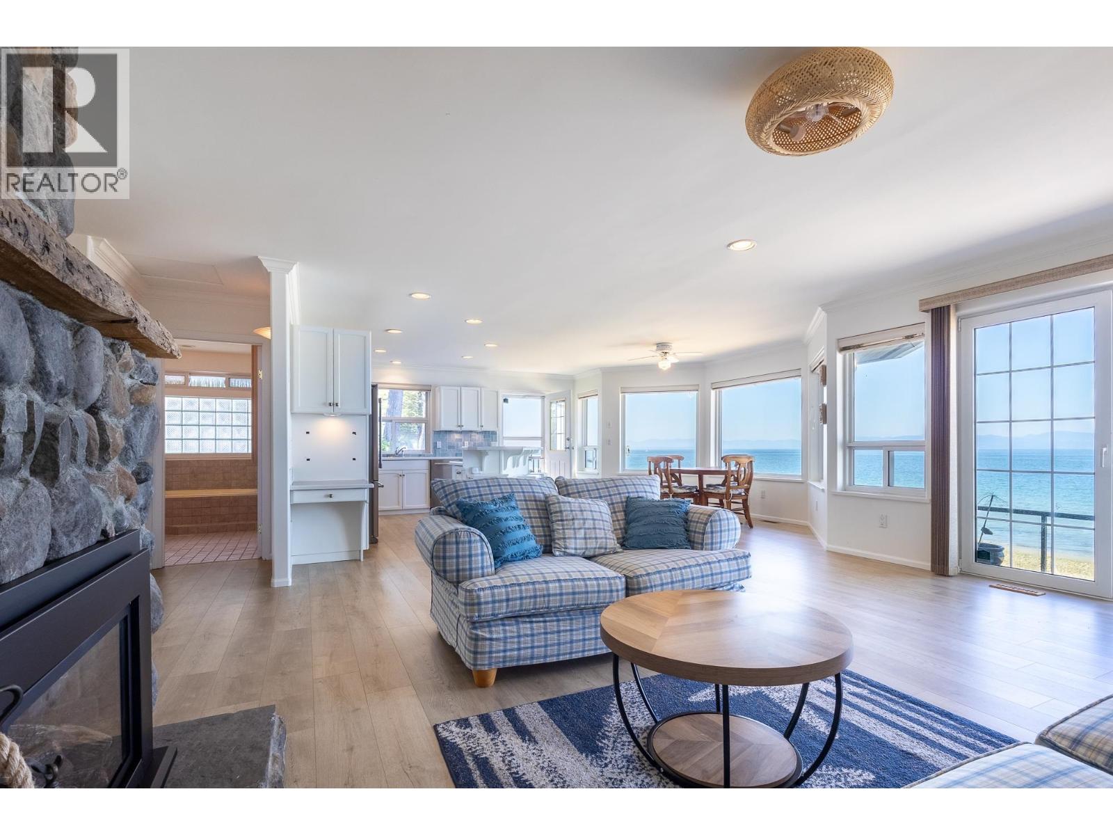 4857 Sunshine Coast Highway Property Photo 8