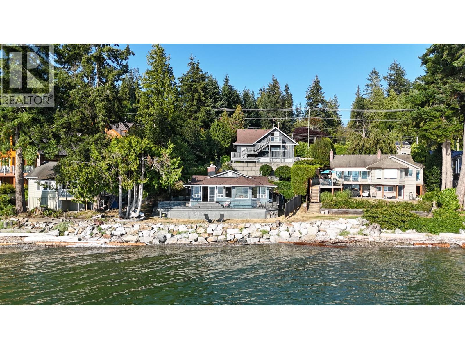 4857 Sunshine Coast Highway Property Photo 11