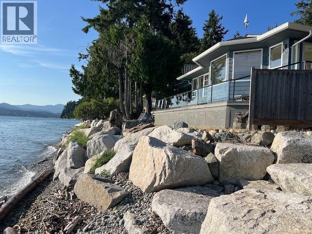 4857 Sunshine Coast Highway Property Photo 13