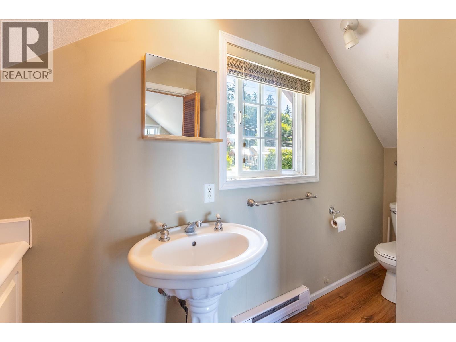 4857 Sunshine Coast Highway Property Photo 31
