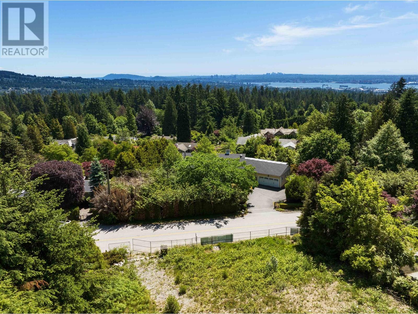 705 St. Andrews Road Property Photo 14