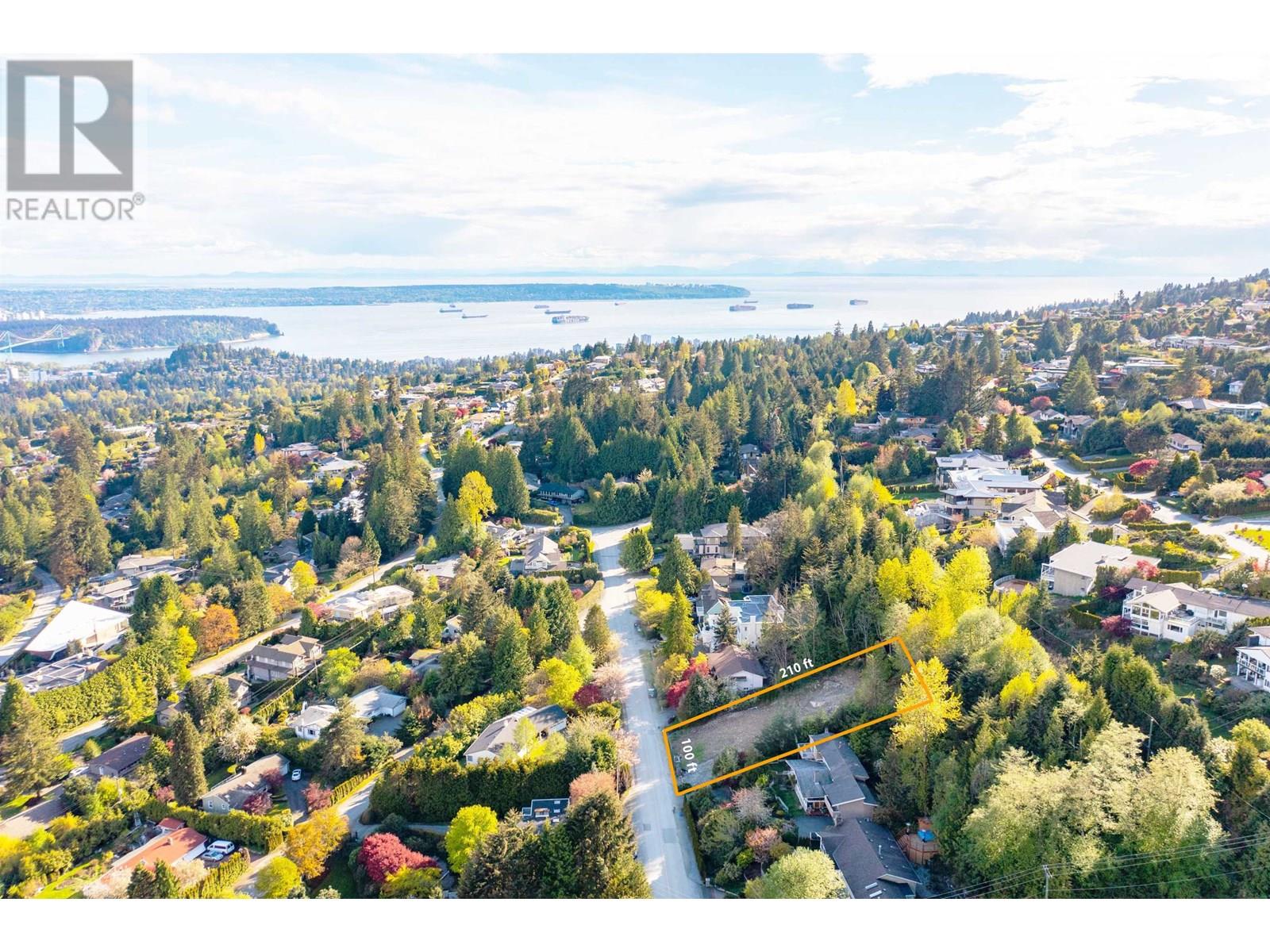 705 St. Andrews Road Property Photo 16